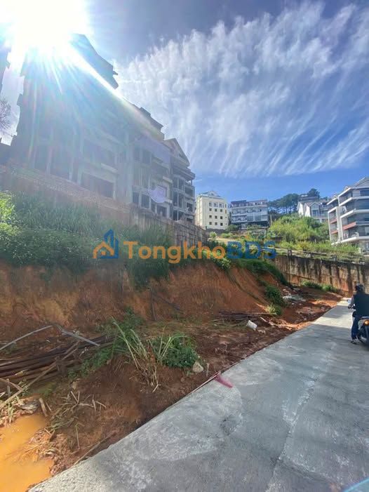 Đất Thổ Cư Đà Lạt 321m² - Hẻm Trịnh Hoài Đức - Giá 7.6 Tỷ