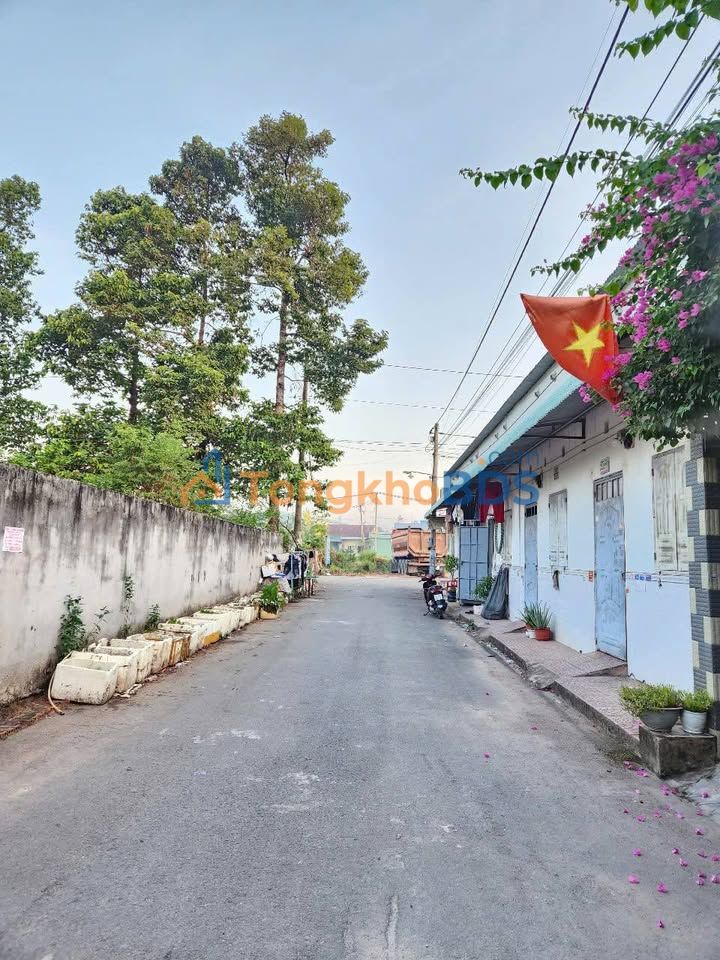 Cho thuê kho 100m² Trảng Dài, Biên Hòa - Giá 3 triệu/tháng, xe tải vào tận nơi