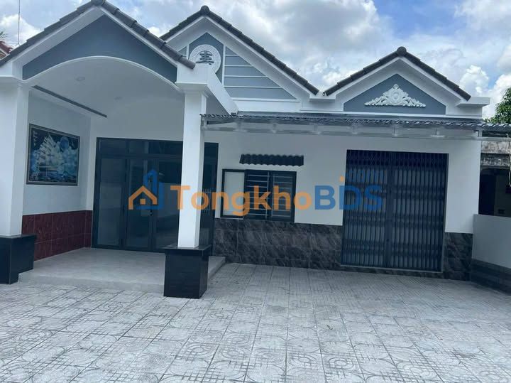 Nhà 1 Trệt 350m² Mỹ Tho, Hướng Đông - Sẵn Sàng Đón Gia Đình