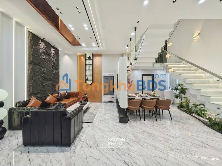 Cho thuê nhà mặt tiền Lê Duẩn, Đà Nẵng - 66m², 3PN, Full nội thất