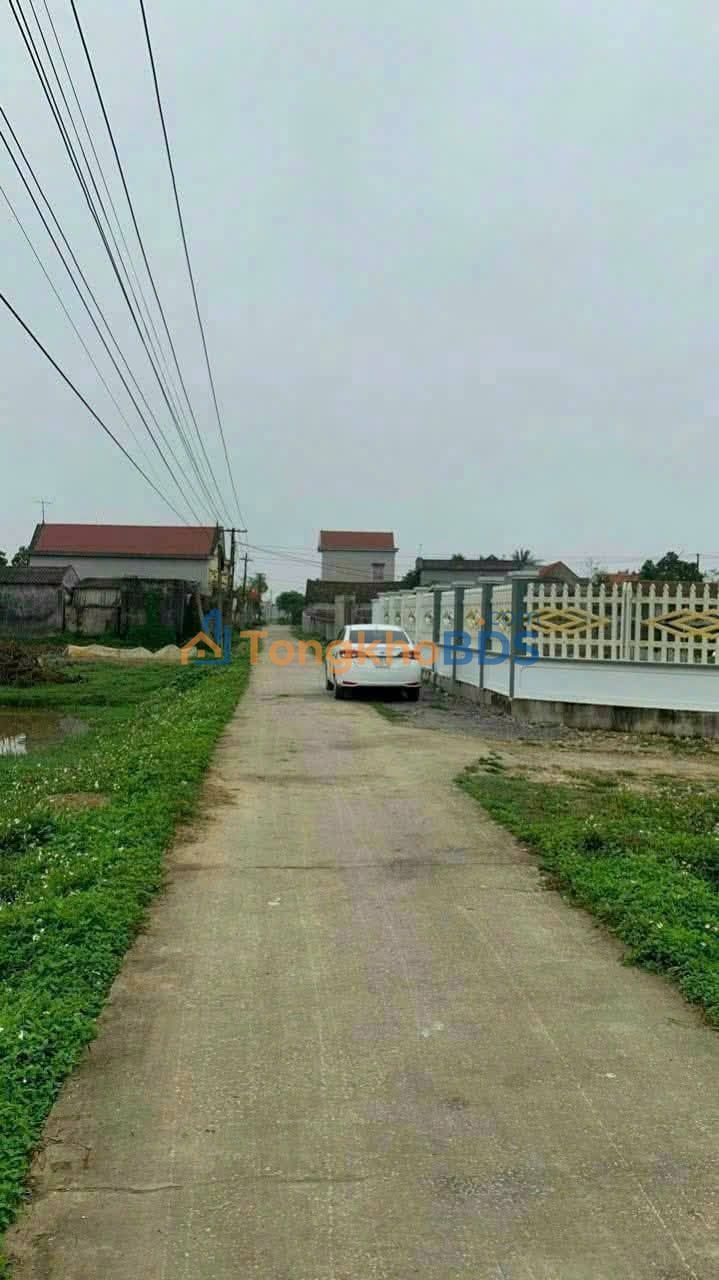 Đất nền Tuy Lộc Hậu Lộc 200m² - Sổ đỏ sẵn sàng, ô tô thông thoáng