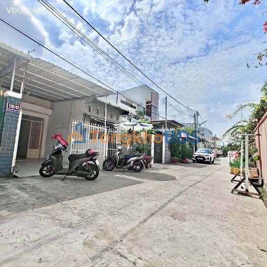 Nhà Trệt Rộng, Sân Ô Tô 93.6m² - Giá Chỉ 4 Triệu/Tháng Cần Thơ