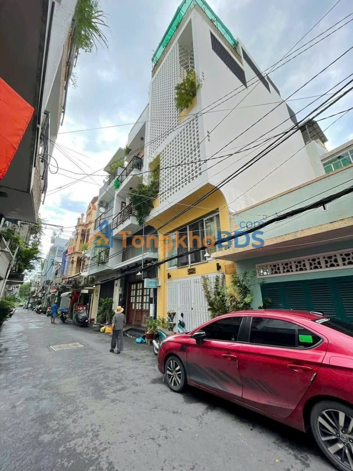 Nhà Hẻm Xe Hơi 8m Trường Sa, Q3 - 70m² Sổ Hồng Vuông Đẹp - 13.8 Tỷ