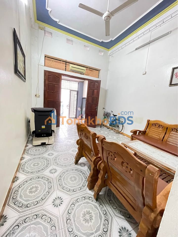 Nhà 66m² Phường Đông Vệ - Hơn 3 Tỷ, Oto Tận Nhà