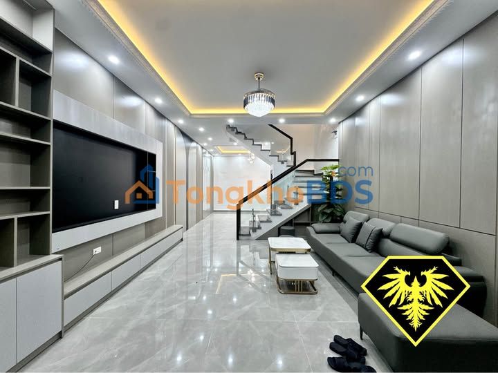 Bán Nhà 4 Tầng Ngõ Rộng Oto Đỗ Cửa Gia Viên, Hải Phòng - 45m²