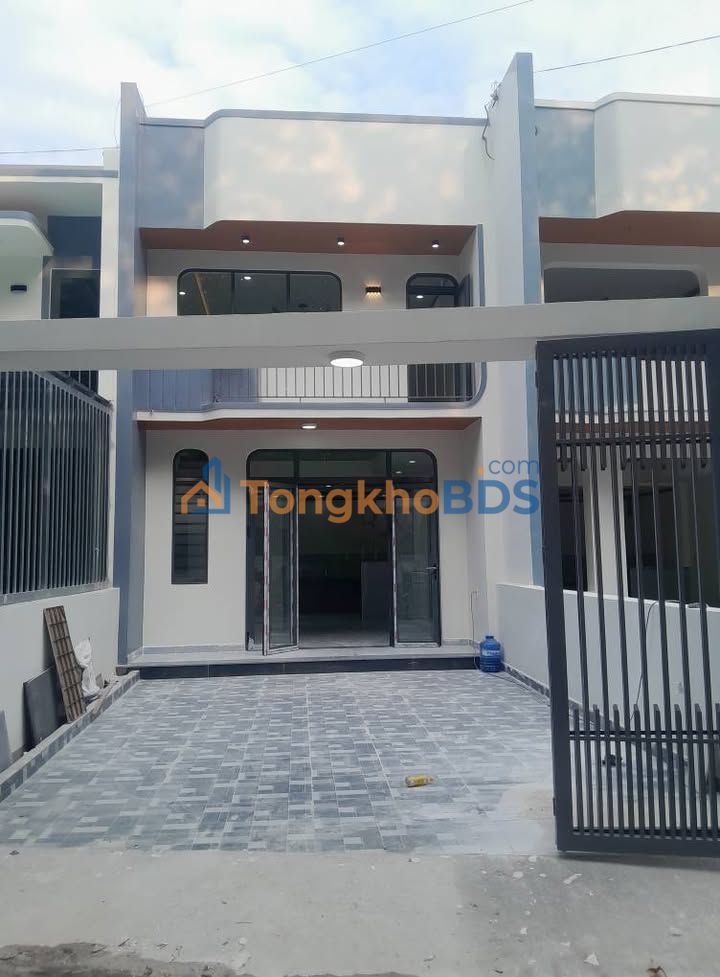 Nhà Gác Lửng 105m² Đường Nhánh 2/9 Bến Cát - Sổ Riêng, Giá 1 Tỷ