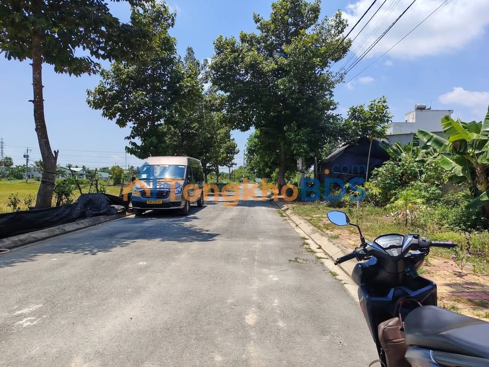 Đất Nền Phúc Long Garden Bến Lức 200m² - Sát Vành Đai 4, Giá 2.95 Tỷ