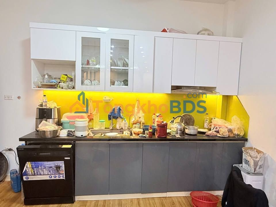 Nhà 43m² 4 Tầng 2 Mặt Thoáng Ngõ Hòa Bình 7 - Giá 8.5 Tỷ