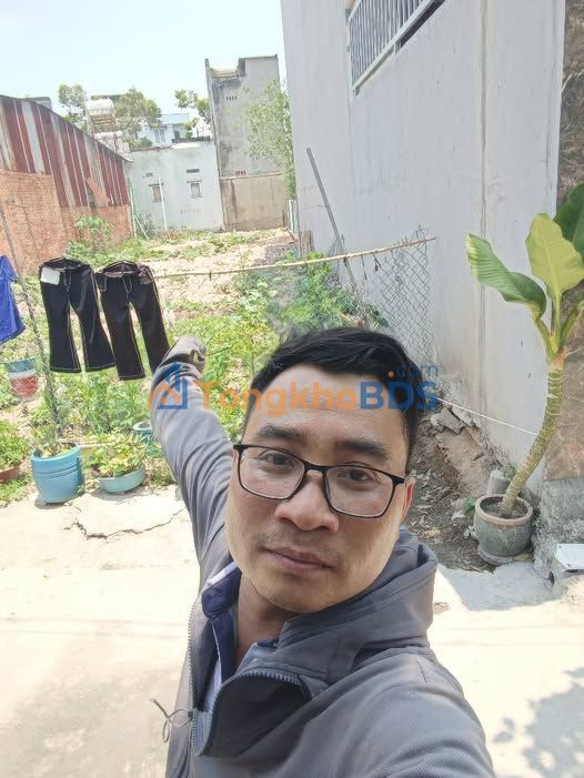 Đất Vàng Dĩ An - 300m² Hẻm Ô Tô Nguyễn Thái Học, Chỉ 28 Triệu/m²