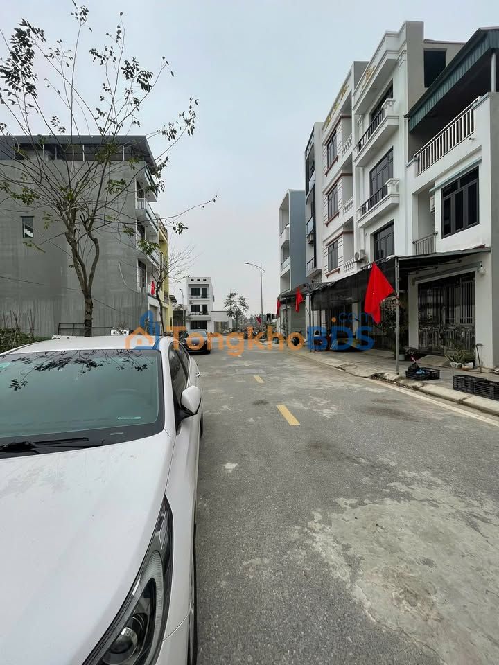 Bán Đất Tái Định Cư Nội Đồng Mê Linh 180m² - MT 12m, Sổ Đẹp