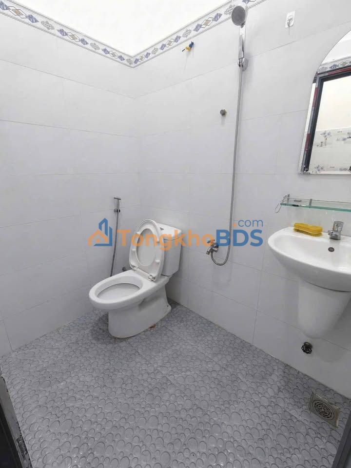 Nhà 44m² Phường Thạnh Xuân, Q12 - Sổ Chung, Hẻm Xe Hơi, 1.48 Tỷ