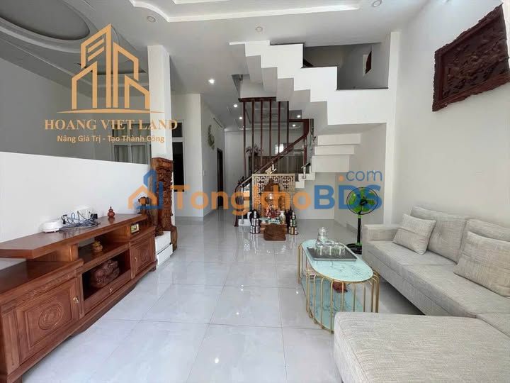 Nhà Đẹp 2 Tầng 87.5m² Hẻm Xe Hơi Nguyễn Tất Thành, Buôn Ma Thuột - Giá 5.99 Tỷ