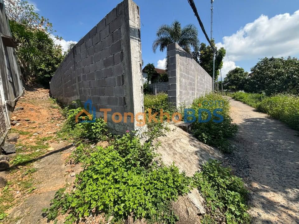 Đất nền 150.9m² full thổ cư gần KCN Đắc Lộc, Nha Trang - Giá 2.2 tỷ