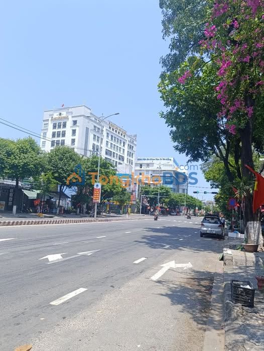 Mặt tiền Cách Mạng Tháng 8, Đà Nẵng - 94m² kinh doanh đỉnh cao