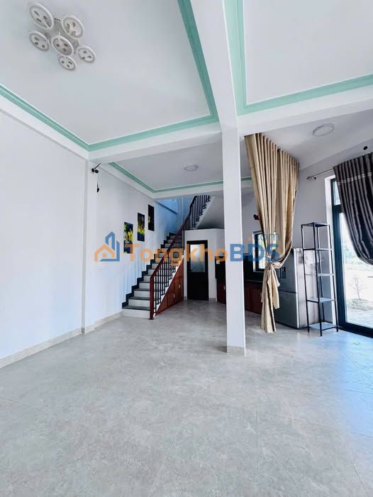 Nhà Nguyên Căn Góc Mặt Tiền 110m² Phường Đống Đa, Quy Nhơn - Giá 7 Triệu/Tháng