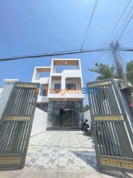 Nhà Mặt Tiền Bình Thung Dĩ An 130m² - Kinh Doanh Vip, Hoàn Công