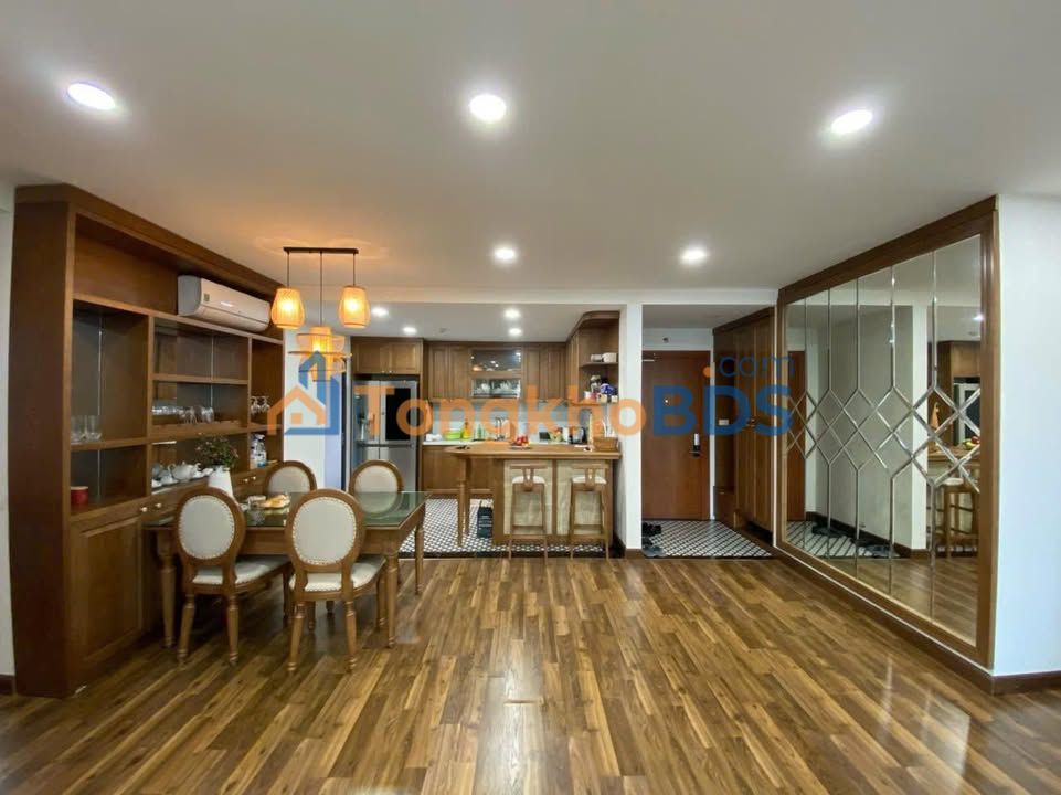 Chung cư Goldmark City 130m² - 3PN, Sổ đỏ chính chủ, Giá 10.7 tỷ