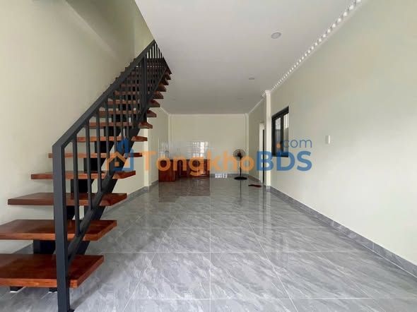 Nhà Hoàn Thiện 80m² Tặng Hợp Đồng Thuê 1 Năm Tại Oassis City, Bình Dương