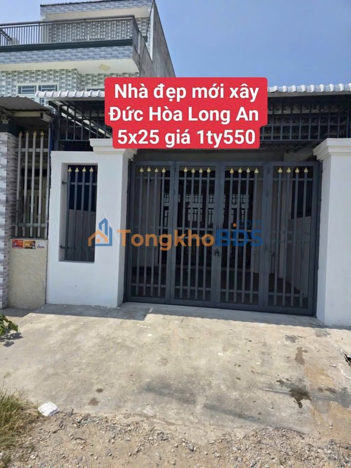 Nhà 125m² Sổ Hồng Riêng - Đường Đức Hòa Thượng, Long An - Giá 1.55 Tỷ