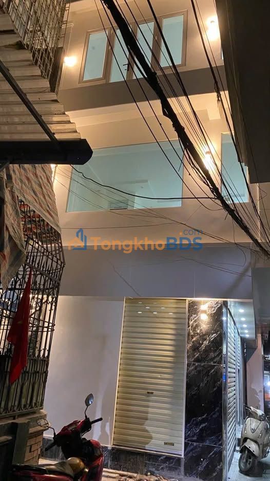 Nhà Lô Góc Nguyễn Đức Cảnh, Hải Phòng - 128m², Kinh Doanh Tốt