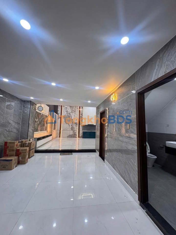 Nhà HXH Tô Hiến Thành Q10 - 90m² - 4PN - 18.5 Tỷ - Như Villa Mini