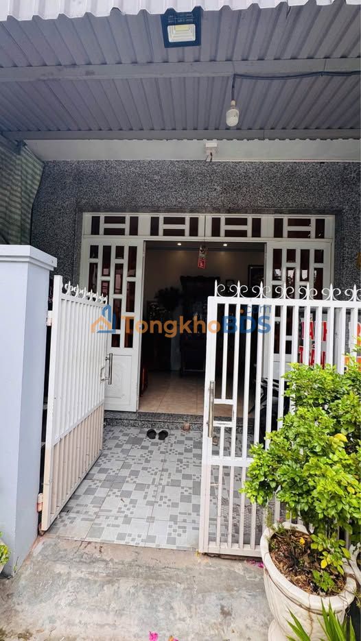 Nhà Cấp 4 Hẻm Trần Hưng Đạo, Long Xuyên - 70.7m² Giá 2.2 Tỷ