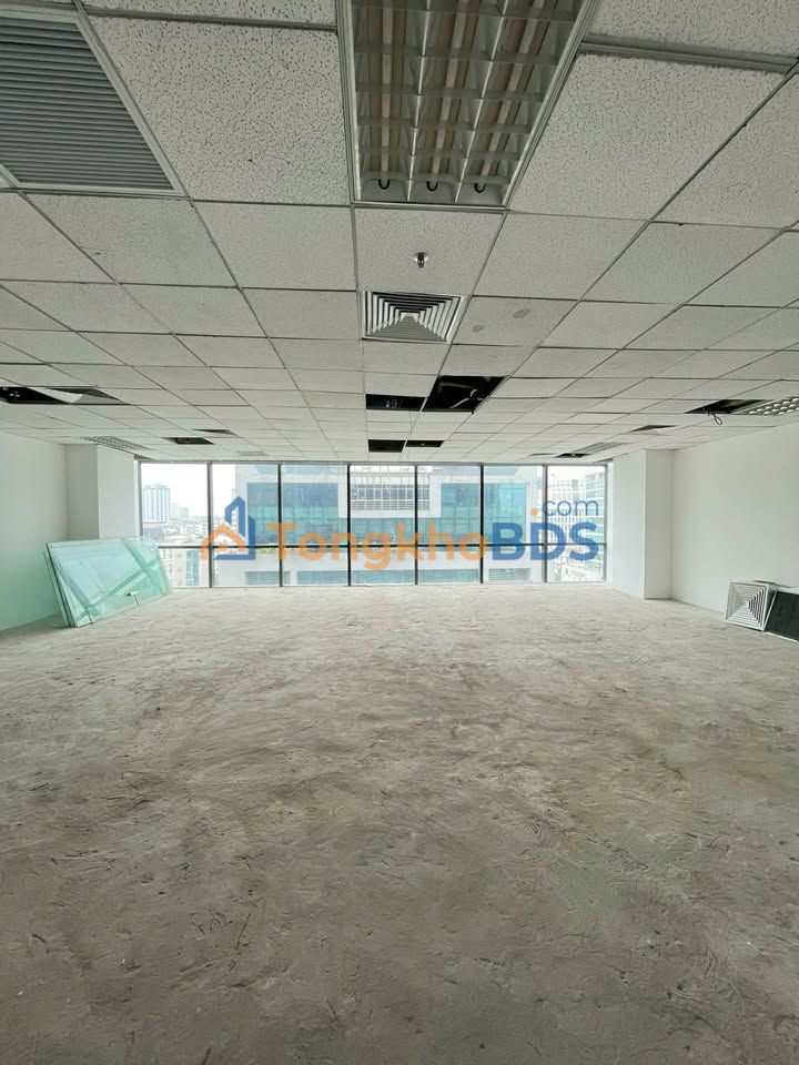 Văn Phòng 305m² Láng Hạ, Đống Đa - View Đẹp, Giá Tốt