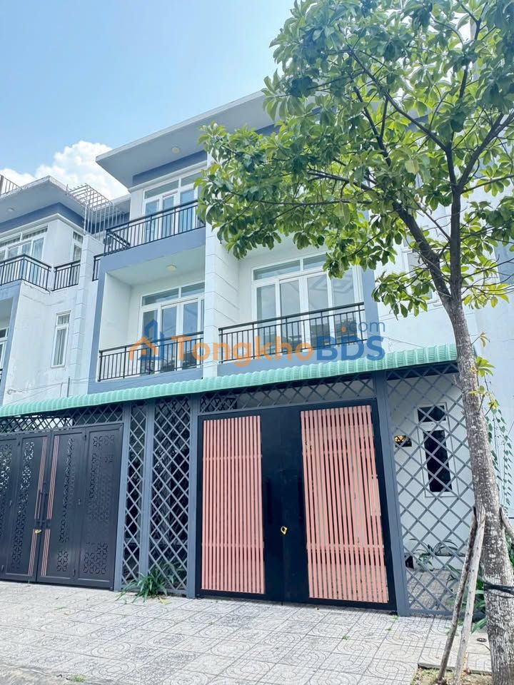 Bán Gấp Nhà Liền Kề 75m² Phúc An City, Long An - Sổ Hồng Riêng