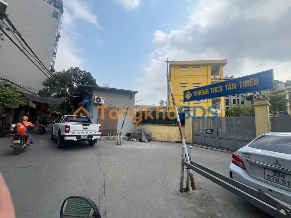 Bán Nhà 4 Tầng Mặt Tiền 3.5m - Cạnh THCS Tân Triều, Thanh Trì - 47m² - 14.5 Tỷ