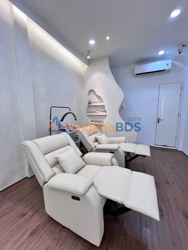 Cho thuê nhà mặt tiền Lê Văn Sỹ, Phú Nhuận - 92m², 4PN, Kinh doanh đỉnh