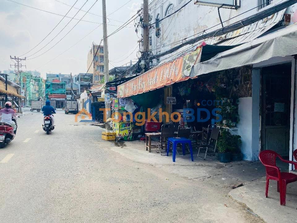 Phòng trệt gác lửng Bùi Cẩm Hổ, Tân Phú - 2.6 triệu, giờ giấc tự do