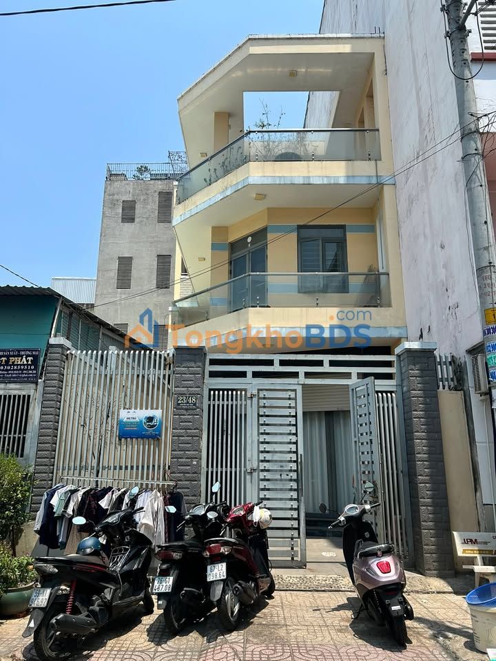 Cho thuê nhà mặt tiền Nguyễn Hữu Tiến, Tân Phú - 122m², 21 triệu/tháng