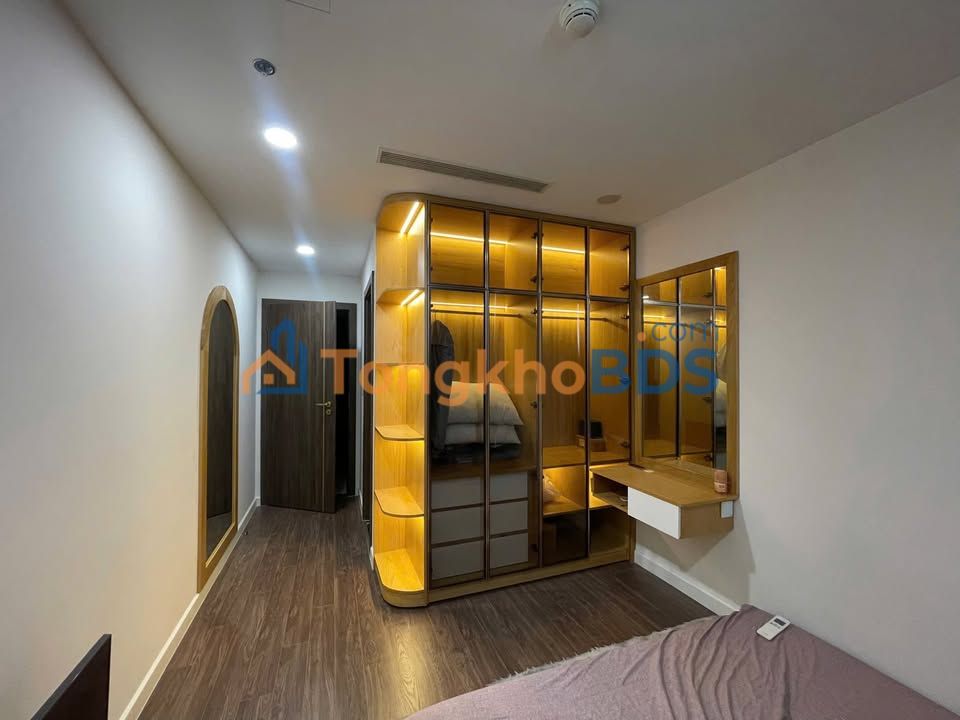 Bán Gấp Căn Hộ Sunshine Sky City Quận 7 - 70m² 2PN, Nội Thất Đủ