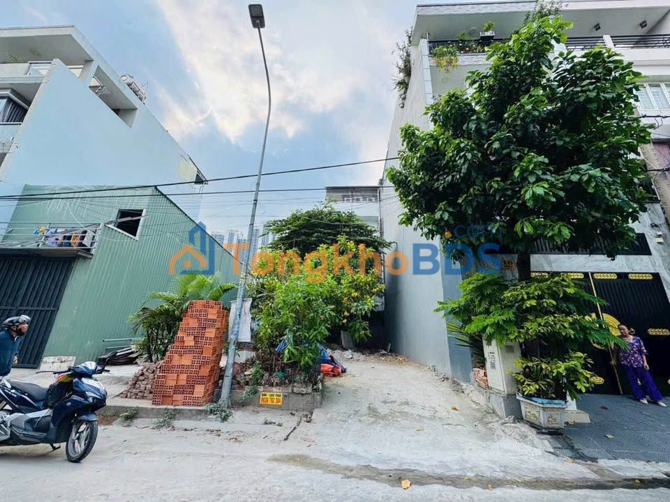 Đất 70m² KDC Hoàn Cầu, Quận 7 - Mặt tiền xe hơi, Sổ hồng riêng