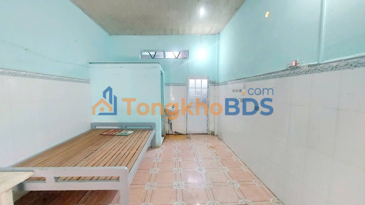 Phòng Trọ 18m² Gần Ngã Tư Tú Điền, Bến Tre - Giá 800k/tháng