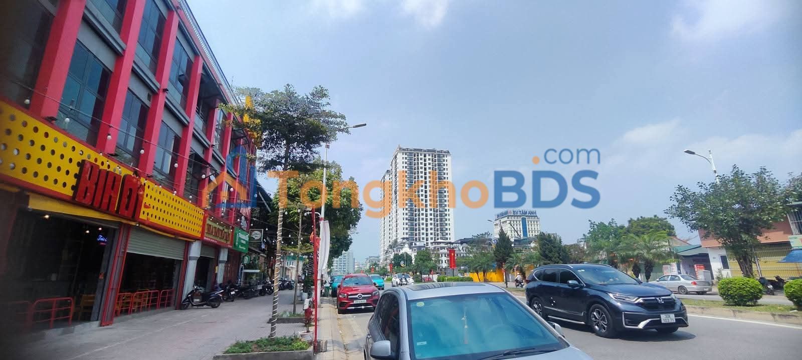 Đất Nguyễn Văn Cừ 300m² giá 30 tỷ - Sổ đỏ chính chủ