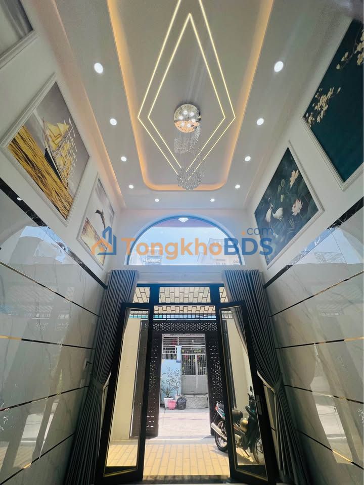 Nhà Phố Tân Phú 72m² - 5 Tầng, Oto Vào Nhà, Gần Q6