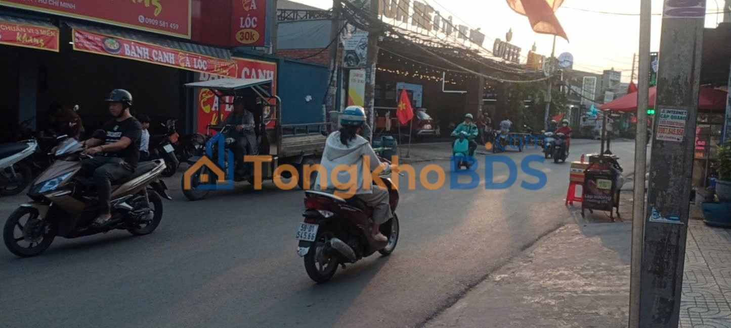 Nhà Mặt Tiền Tân Vĩnh Lộc, Bình Chánh - 120m² Kinh Doanh Sầm Uất