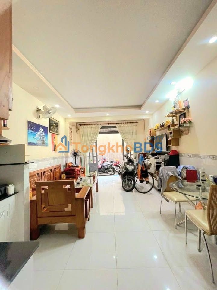 Nhà 2 Tầng Lê Trọng Tấn 64m² - Gần AEON Tân Phú, Giá 4.2 Tỷ