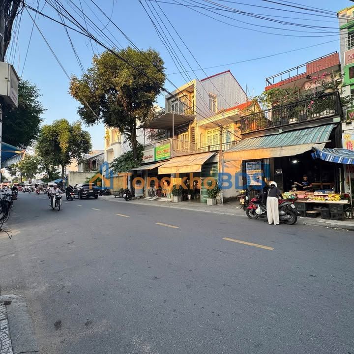 Nhà Mặt Tiền Kinh Doanh 372m² Nguyễn Trường Tộ, Hội An - Giá 32 Tỷ TL