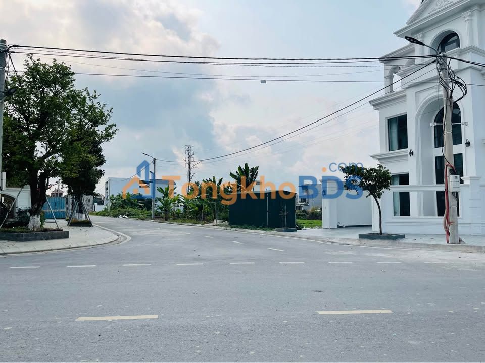 Bán Đất 133m² Mặt Tiền 7m Phường Bắc Phong, Nam Định - Giá 5 Tỷ