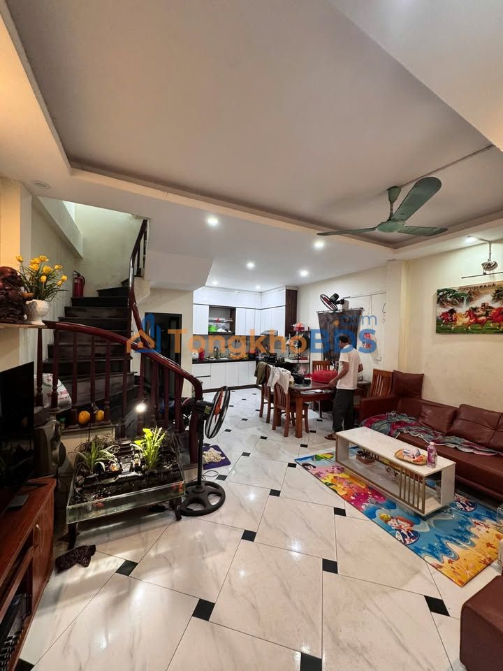 Nhà 3 Tầng Trục Chính La Phù, Hoài Đức - 33.7m² - Giá 4.5 Tỷ