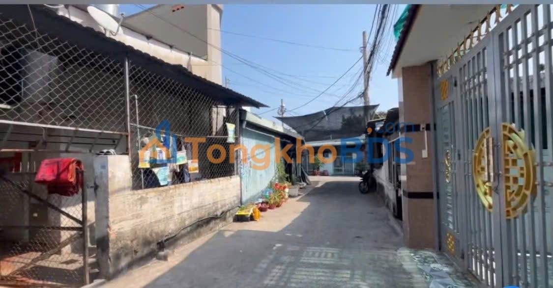 Nhà 16m² Sổ Đỏ, Hẻm Ô Tô Nguyễn Thị Sóc, Hóc Môn - Giá 650 Triệu