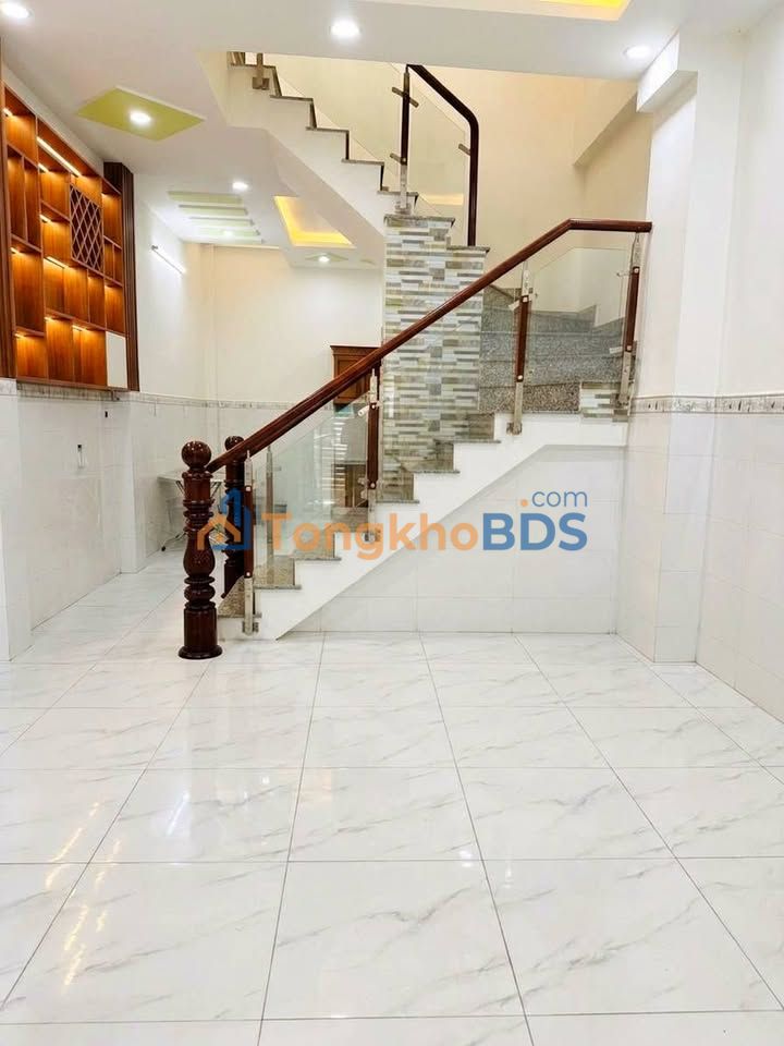 Nhà HXT 4 Tầng Tân Chánh Hiệp - 5 Tỷ - Gần BV Quận 12