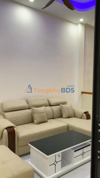 Nhà Phố Mỹ Phong Đồng Tháp - 3PN, Sân Thượng, Đậu Oto, 2.79 Tỷ