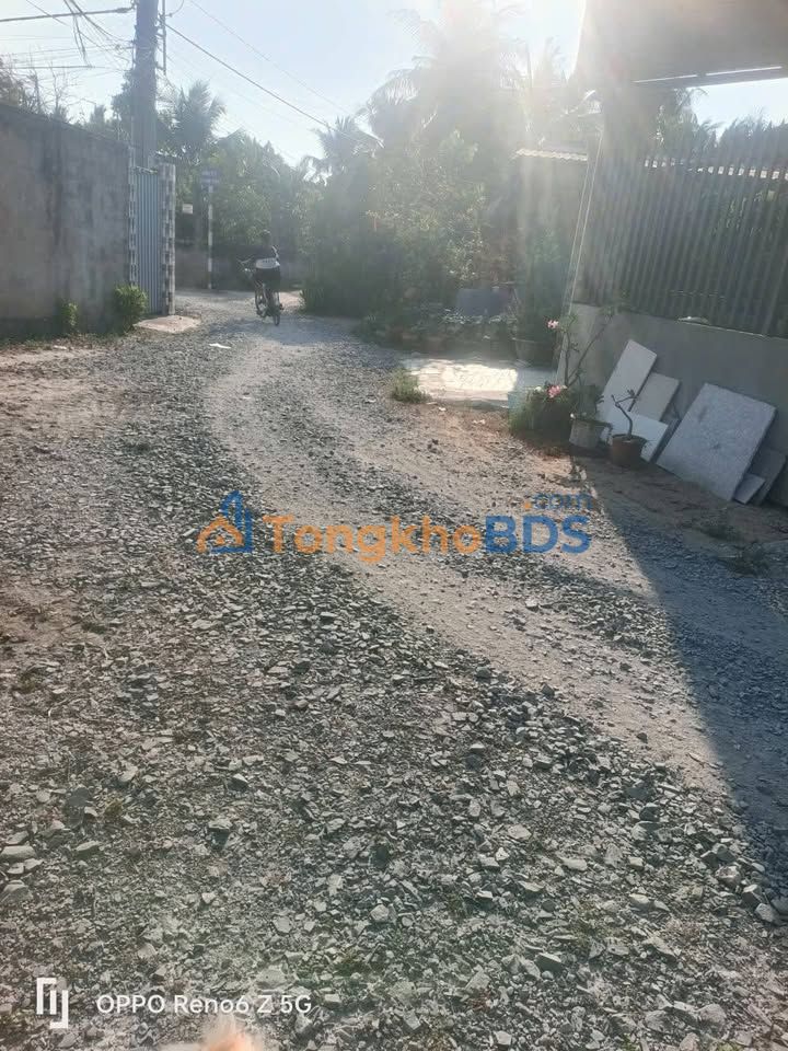 Đất Nền Mặt Tiền 121m² Mỹ Tho - Giá 700 Triệu TL