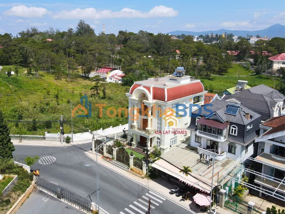 Townhouse Đà Lạt 335m² - Căn Góc 2 Mặt Tiền, View Đồi Cù 55 Tỷ