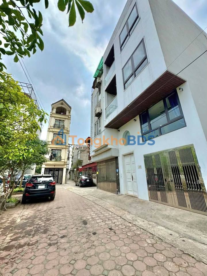 Nhà Mặt Tiền 5.5m Phường Phúc Lợi, Long Biên - 55m², 5 Tầng, View Hồ Đẹp