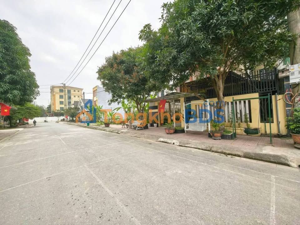 Đất nền 100m² Đông Ninh, Thanh Hóa - Sổ đỏ chính chủ, sát trường Nobel