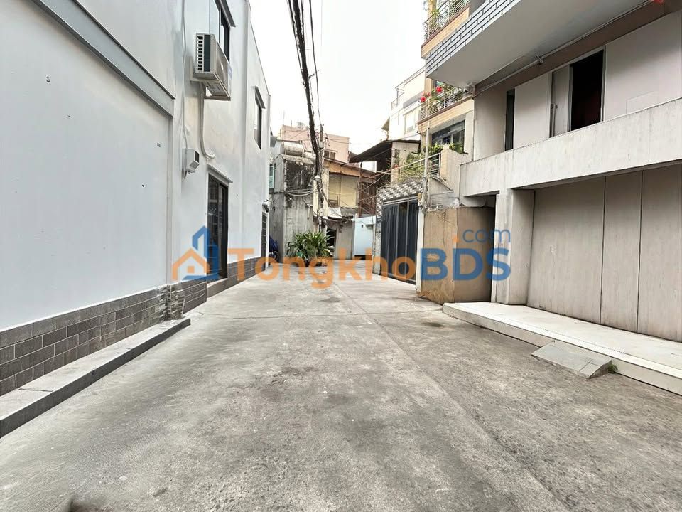 Nhà Quận 10 45m² - Xe Hơi Đổ Cửa - Vừa Túi Tiền